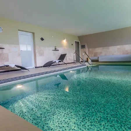 Duxcaar By Interhome * Groß Schwansee